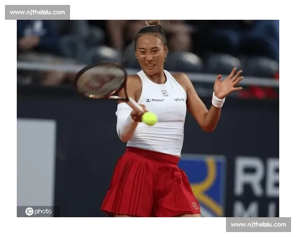 温网夜场双焦点！萨巴伦卡 2000 强势登场，郑钦文 2330 决战女双三冠王